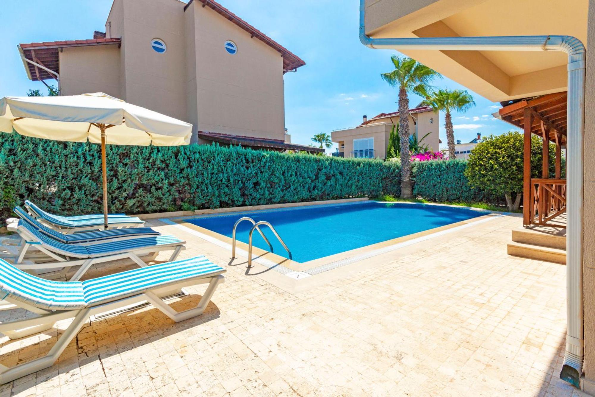 Paradise Town Villa Lucky Belek Exterior photo
